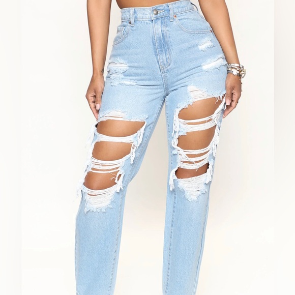 Straight leg Jeans - light blue wash medium size - Picture 2 of 3